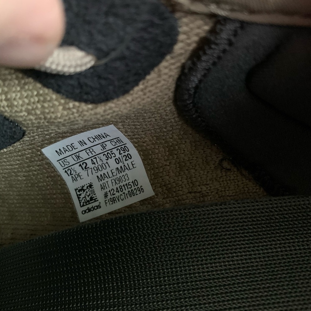 *SOLD* Adidas Yeezy Boost 350 V2 Earth - Picture 3 of 7